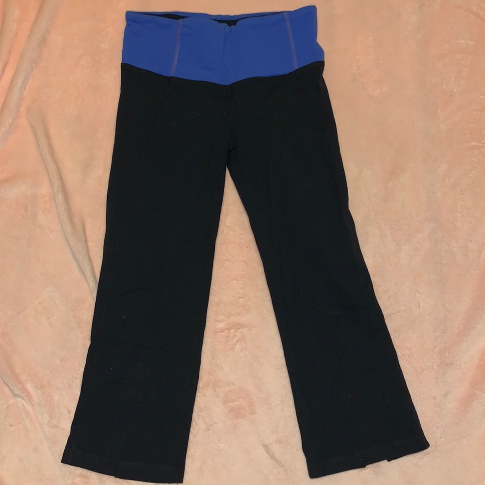 Black Lululemon capris